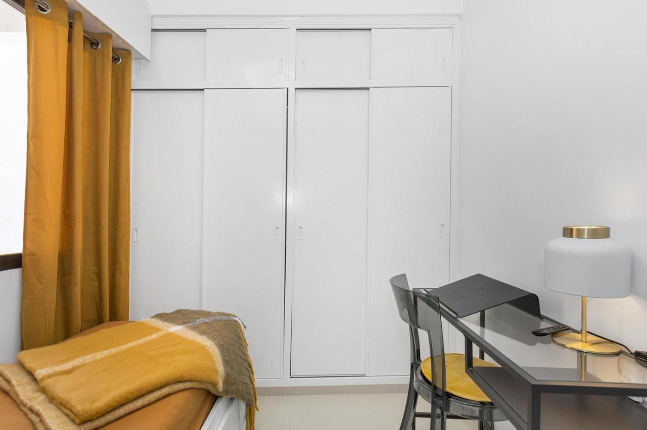 Reel Apartments- Walk To The Beach And Centre تورّيفيِخا المظهر الخارجي الصورة